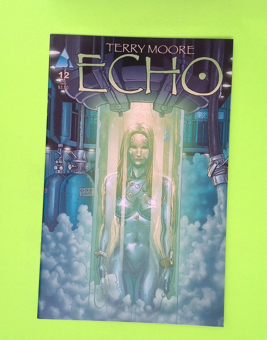 Echo #12 2009 Abstract Studios High Grade Comic Book X26-3