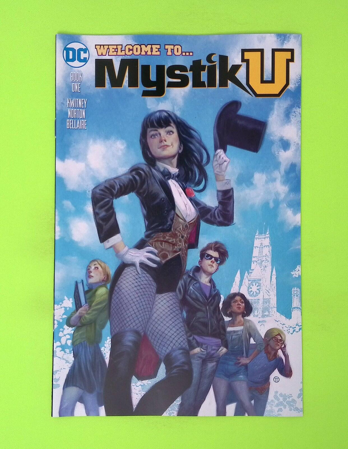 Mystik U #1 2018 DC Comics High Grade Comic Book W141-201