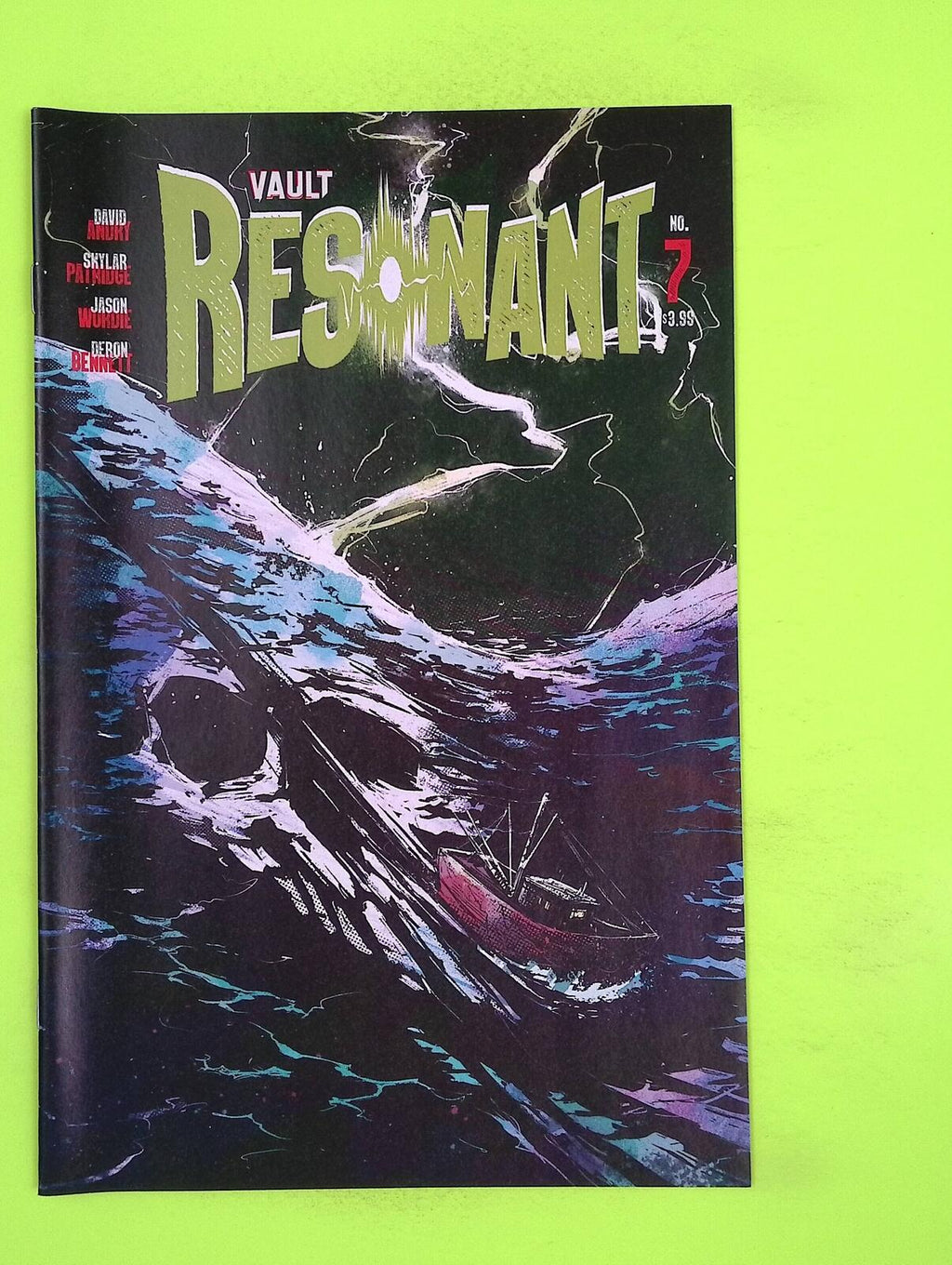 Resonant #7 2021 Vault Comics High Grade Comic Book J1-176