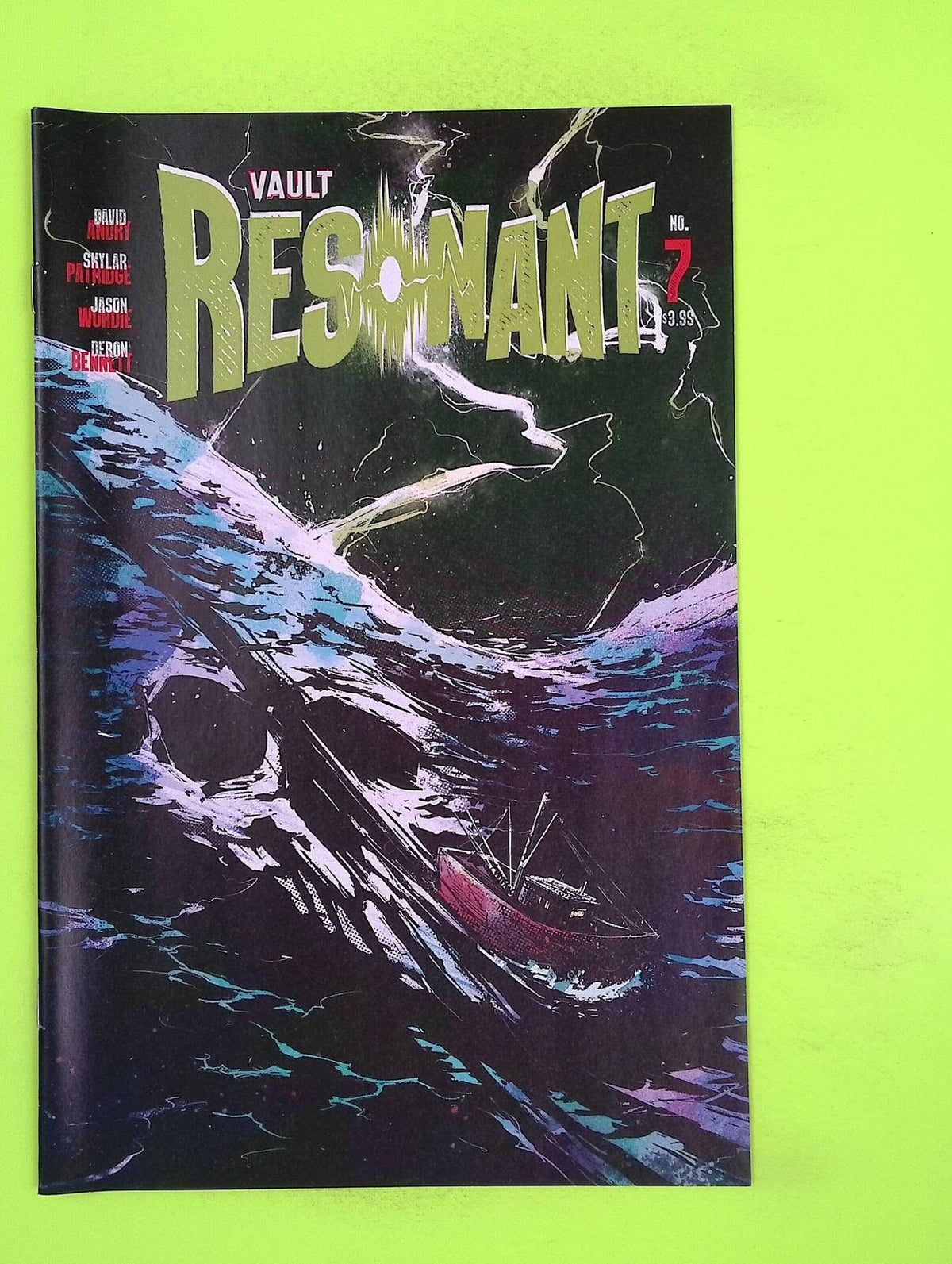 Resonant #7 2021 Vault Comics High Grade Comic Book J1-176