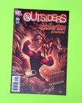 Outsiders #35 Vol. 4 2011 DC Comics High Grade Comic Book Q25-310