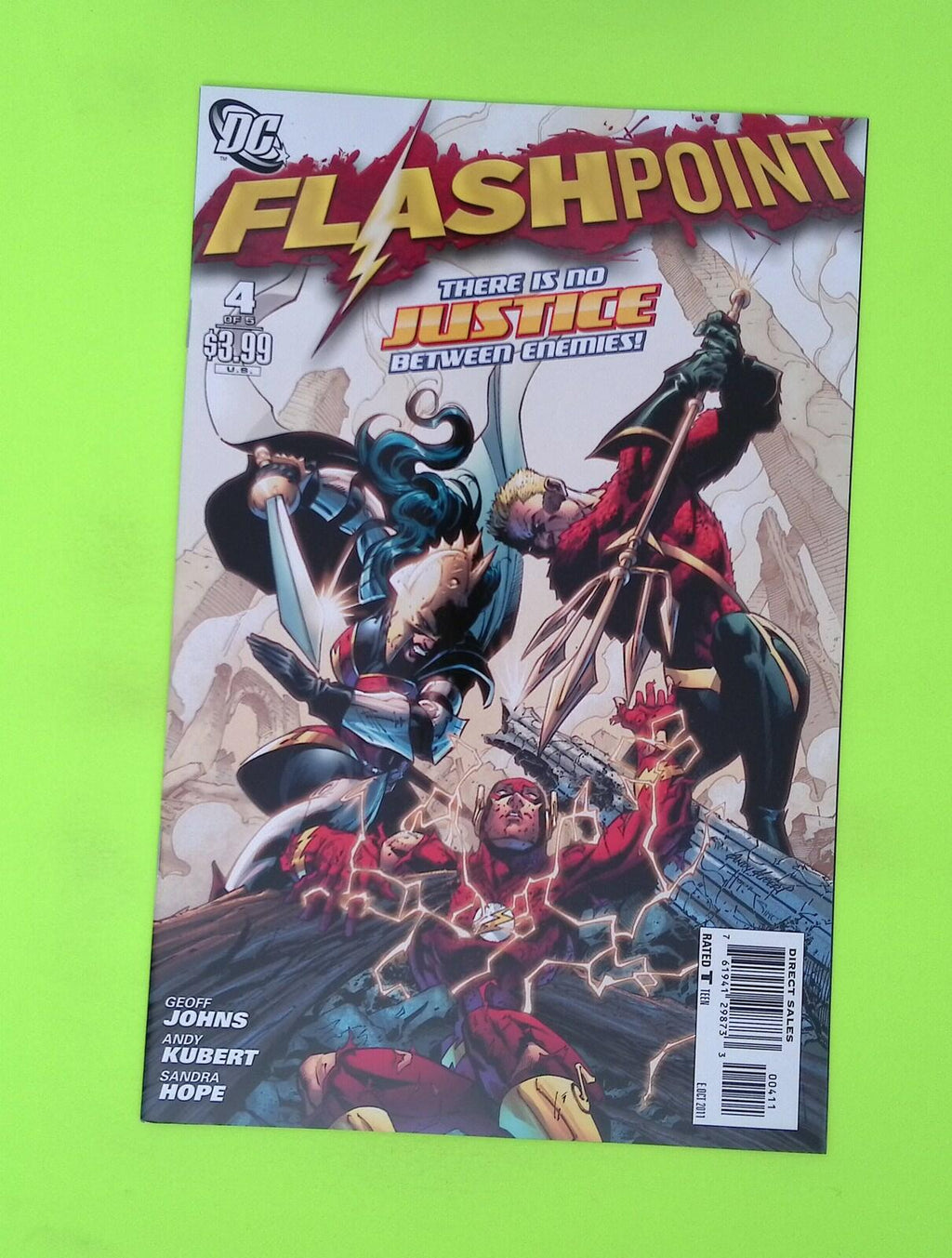 Flashpoint #4 2011 DC Comics 8.0 Comic Book R78-117