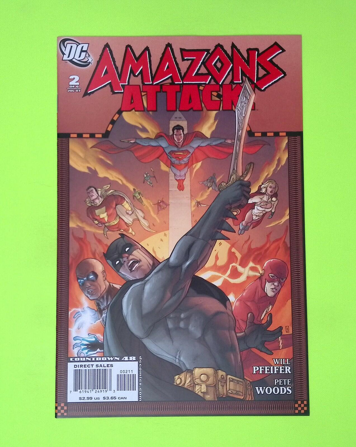 Amazons Attack #2 2007 DC Comics High Grade Comic Book X72-143