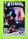Titans #21 Vol. 2 2010 DC Comics 8.0 Comic Book G86-261