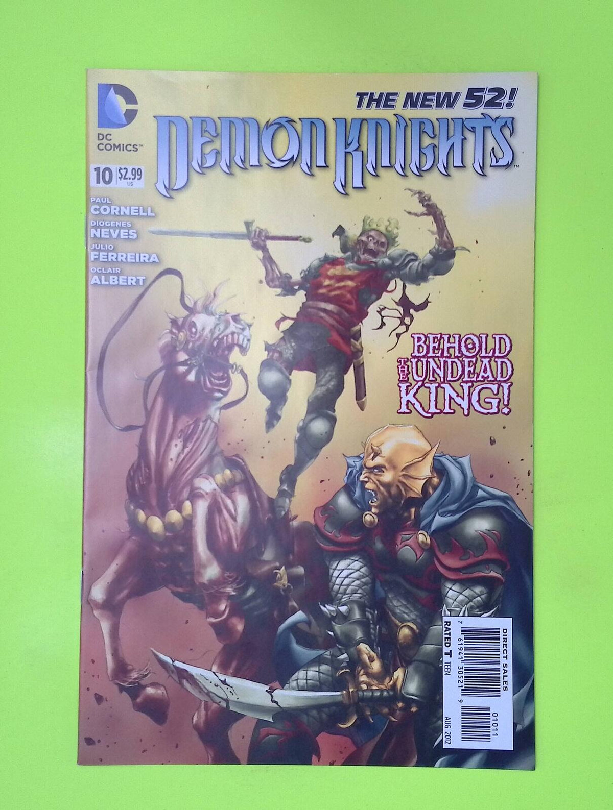 Demon Knights #10 2012 DC Comics 1st App 8.0 Comic Book A76-15