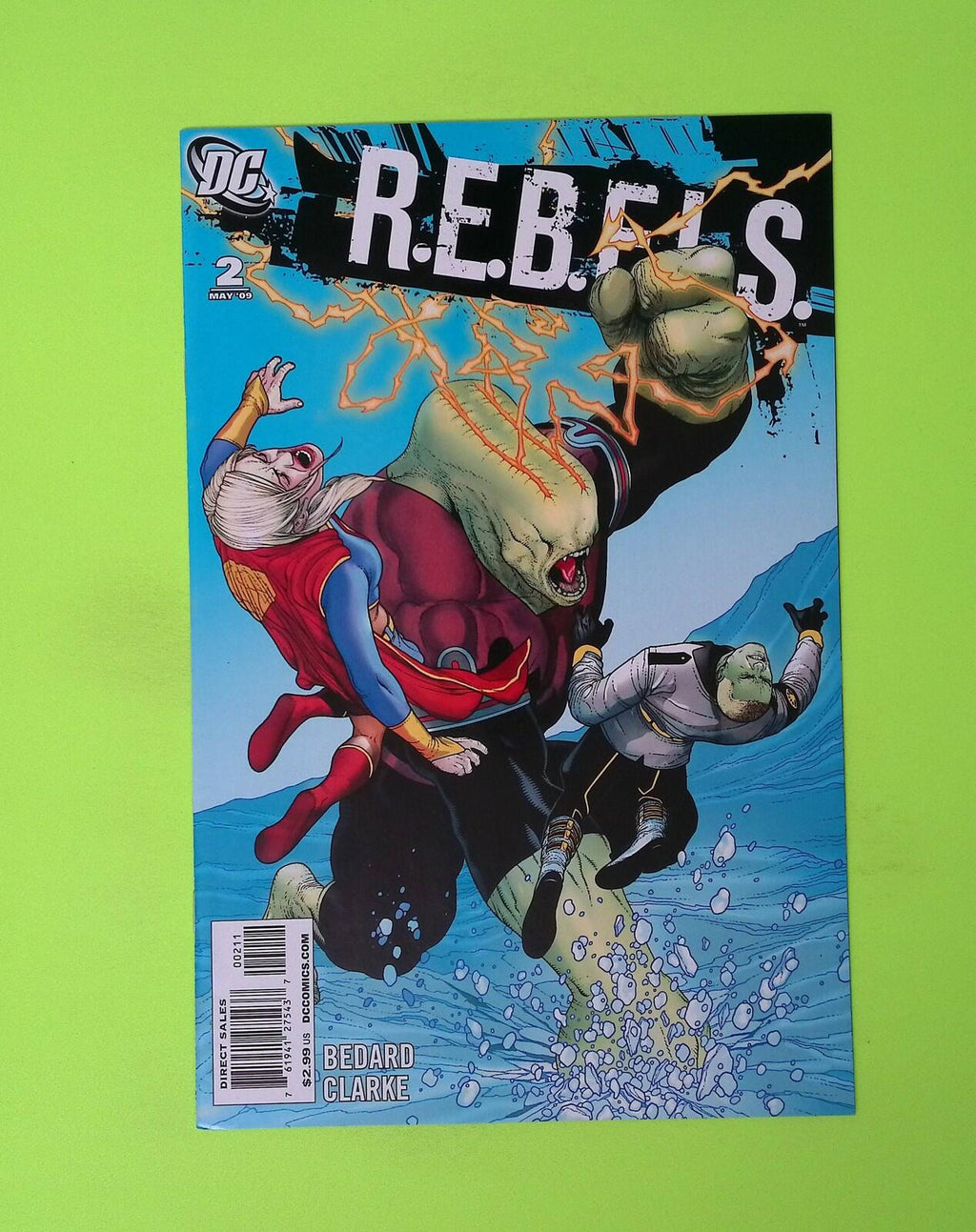 R.E.B.E.L.S. #2 Vol. 2 2009 DC Comics 1st App Higher Grade Comic Book X236-59