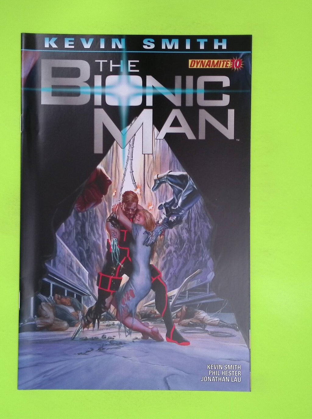 The Bionic Man #10 2011 Dynamite Entertainment Mid Grade Comic Book L74-276