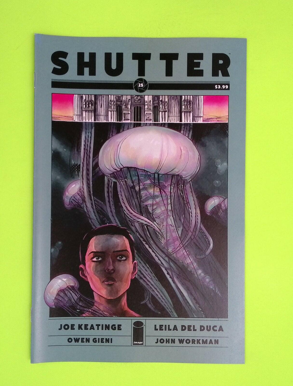 Shutter #25 2016 Image Comics High Grade Comic Book J39-155