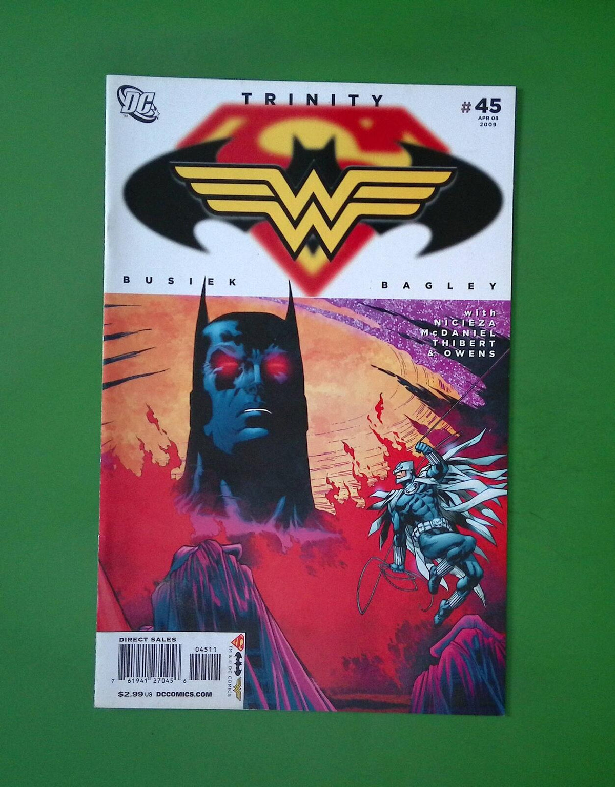 Trinity #45 Vol. 1 2009 DC Comics Mid Grade Comic Book H91-128