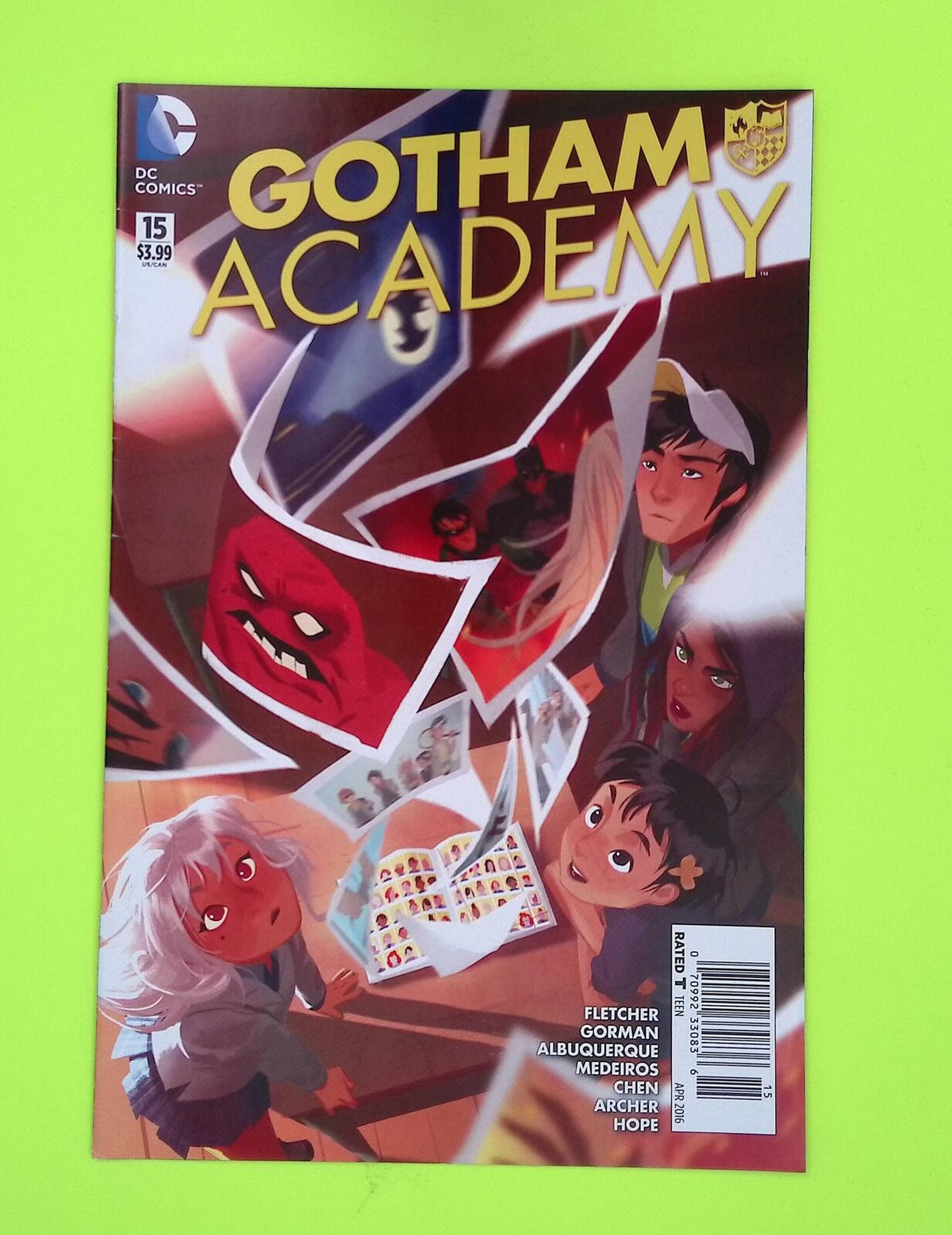 Gotham Academy #15 2016 DC Comics 8.0 Comic Book A57-127