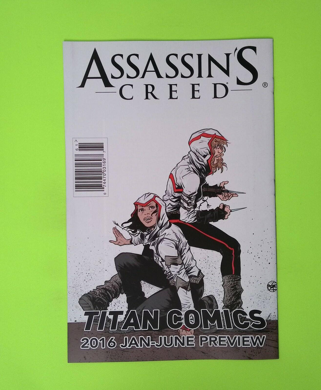 Titan Comics Preview Spring 2016 2016 Titan Comics High Grade Comic Book Q30-111