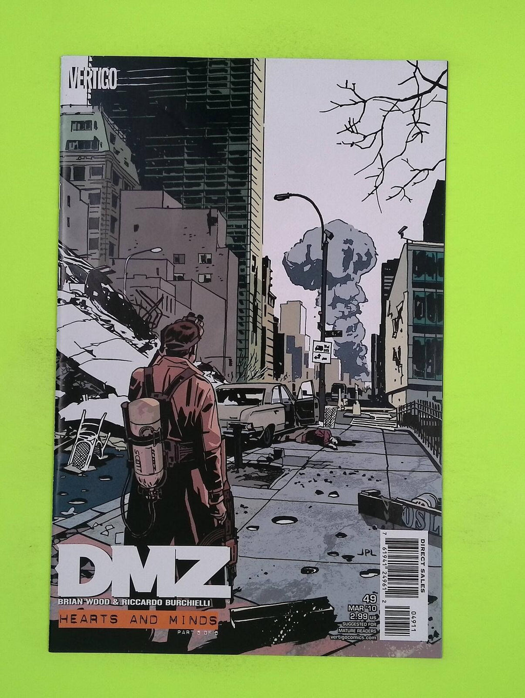DMZ #49 2010 Vertigo High Grade Comic Book M47-83
