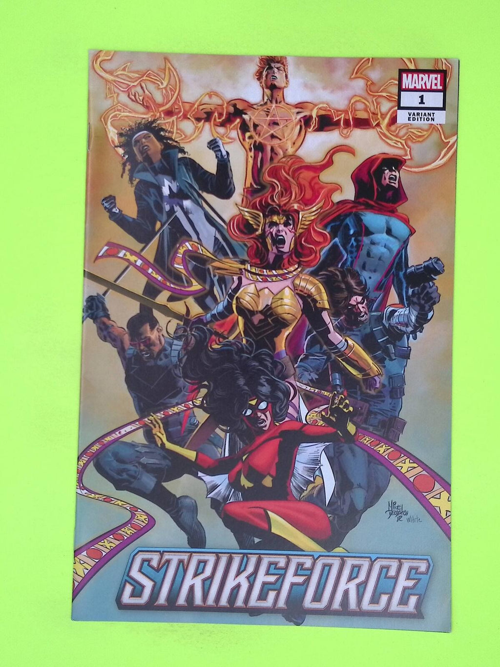 Strikeforce #1walmart 2019 Marvel Comics Variant 8.0 Comic Book A72-216