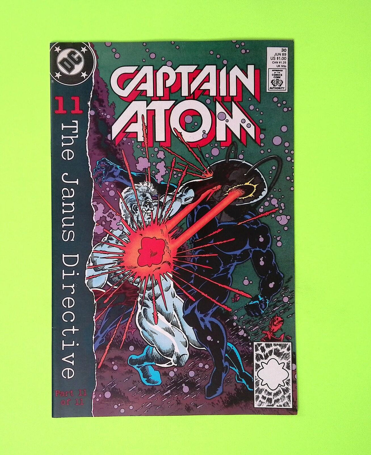 Captain Atom #30 Vol. 3 1989 DC Comics High Grade Comic Book Q36-201