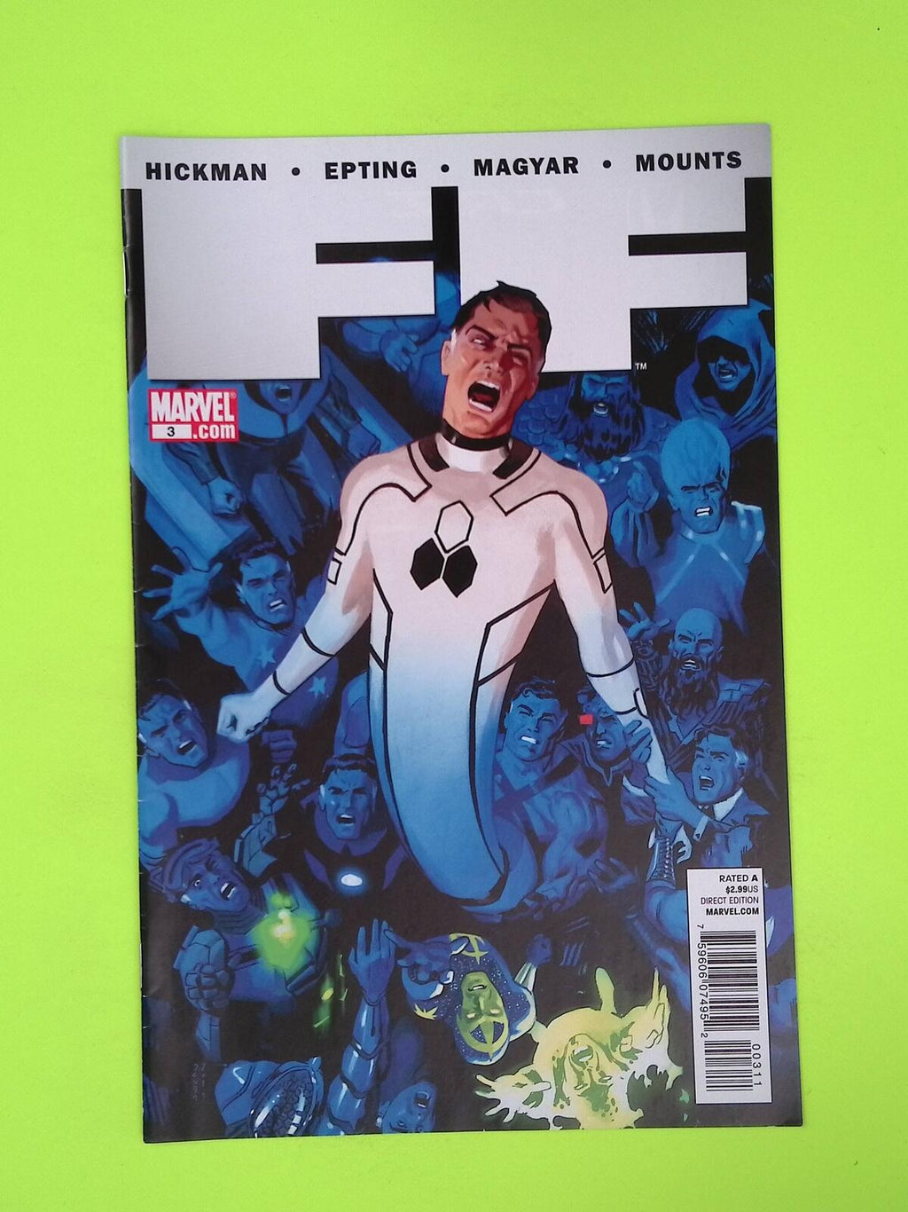 FF #3 Vol. 1 2011 Marvel Comics 8.0 Comic Book V82-40